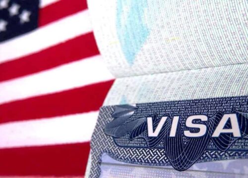 Tin Nóng: Phí Visa Mỹ Có Thể Tăng Thêm 250 USD Từ 01/10/2025