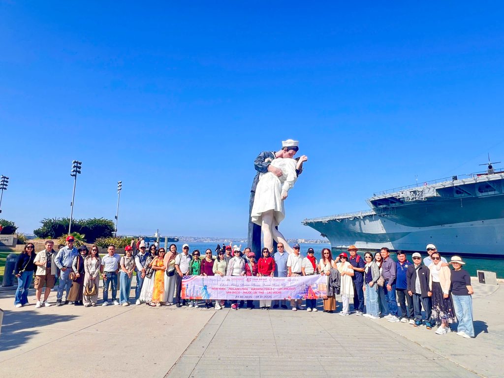 Tour Mỹ Bờ Tây Mùa Thu Lãng Mạn